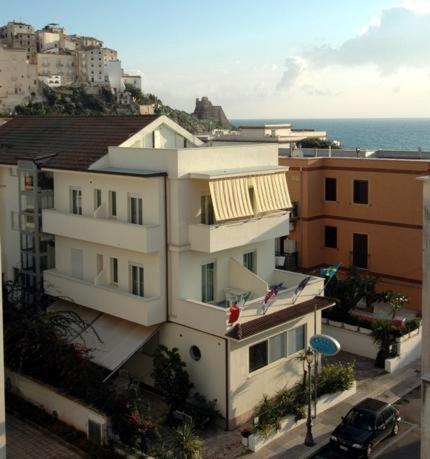 Hotel Mayor Sperlonga Buitenkant foto