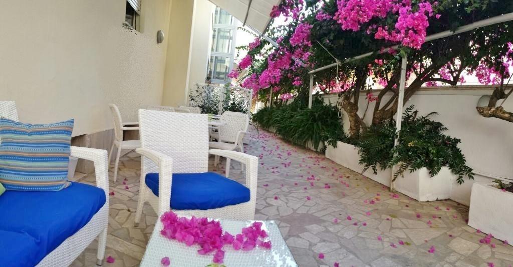 Hotel Mayor Sperlonga Buitenkant foto