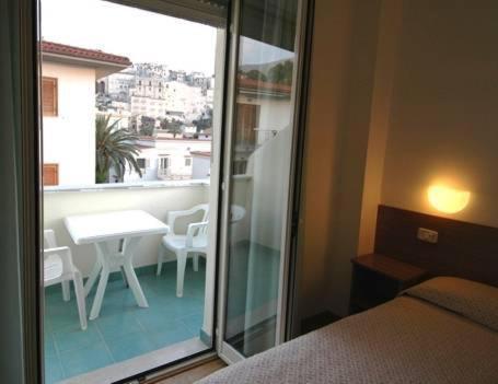 Hotel Mayor Sperlonga Kamer foto